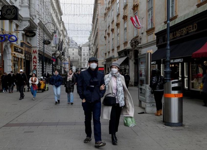 Austrija uvodi obaveznu vakcinaciju za odrasle