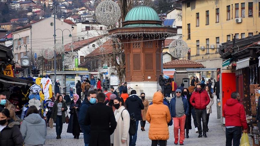 U Kantonu Sarajevo 384 nova slučaja, preminulo sedam osoba