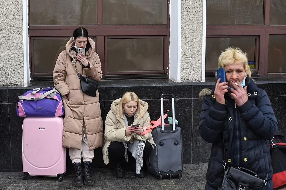 U Kijevu izdato upozorenje za zračni napad, stanovnici moraju tražiti podzemna skloništa