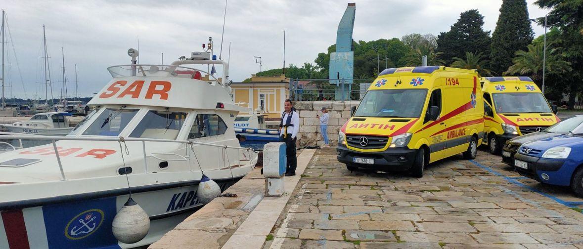 Drama u Hrvatskoj: Spašeno pet osoba s prevrnute jedrilice