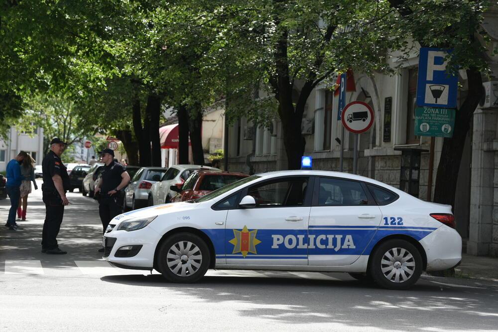 Reagirala policija - Avaz