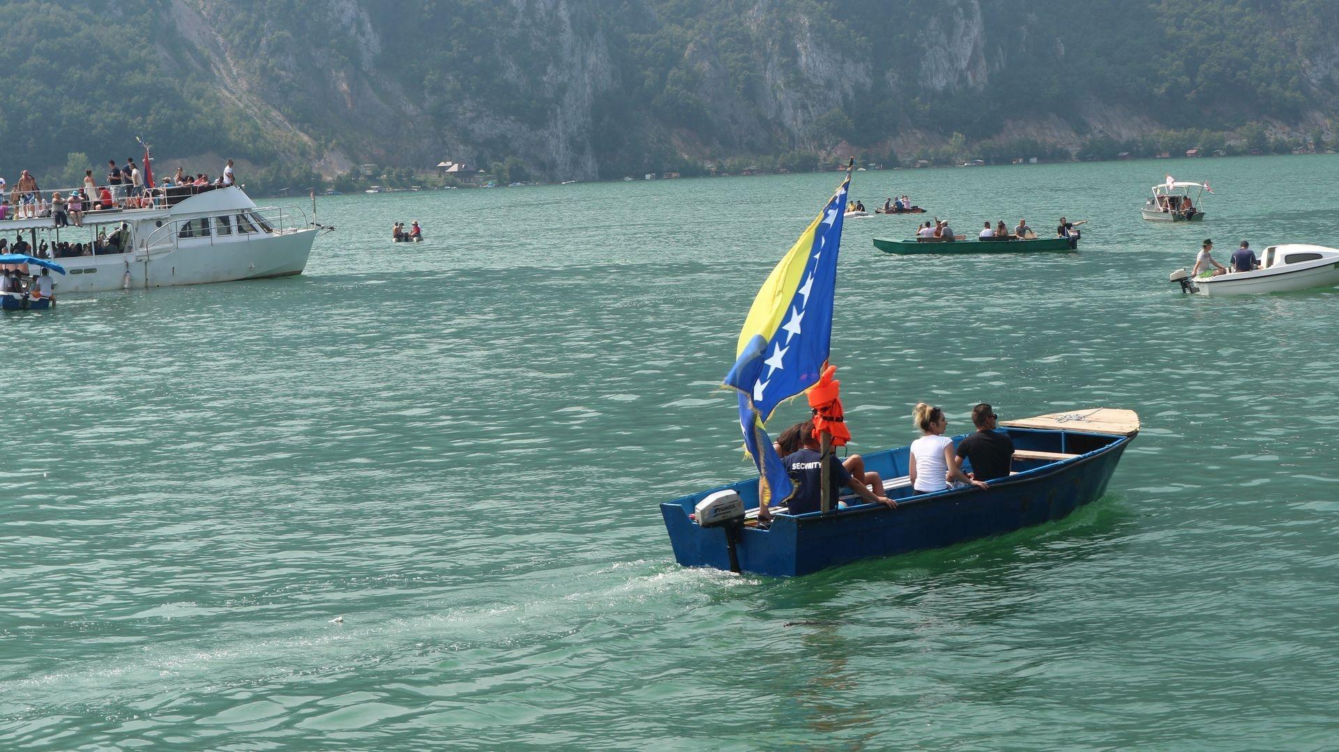 Jezero Perućac očekuje veći broj posjetilaca nego ranijih godina