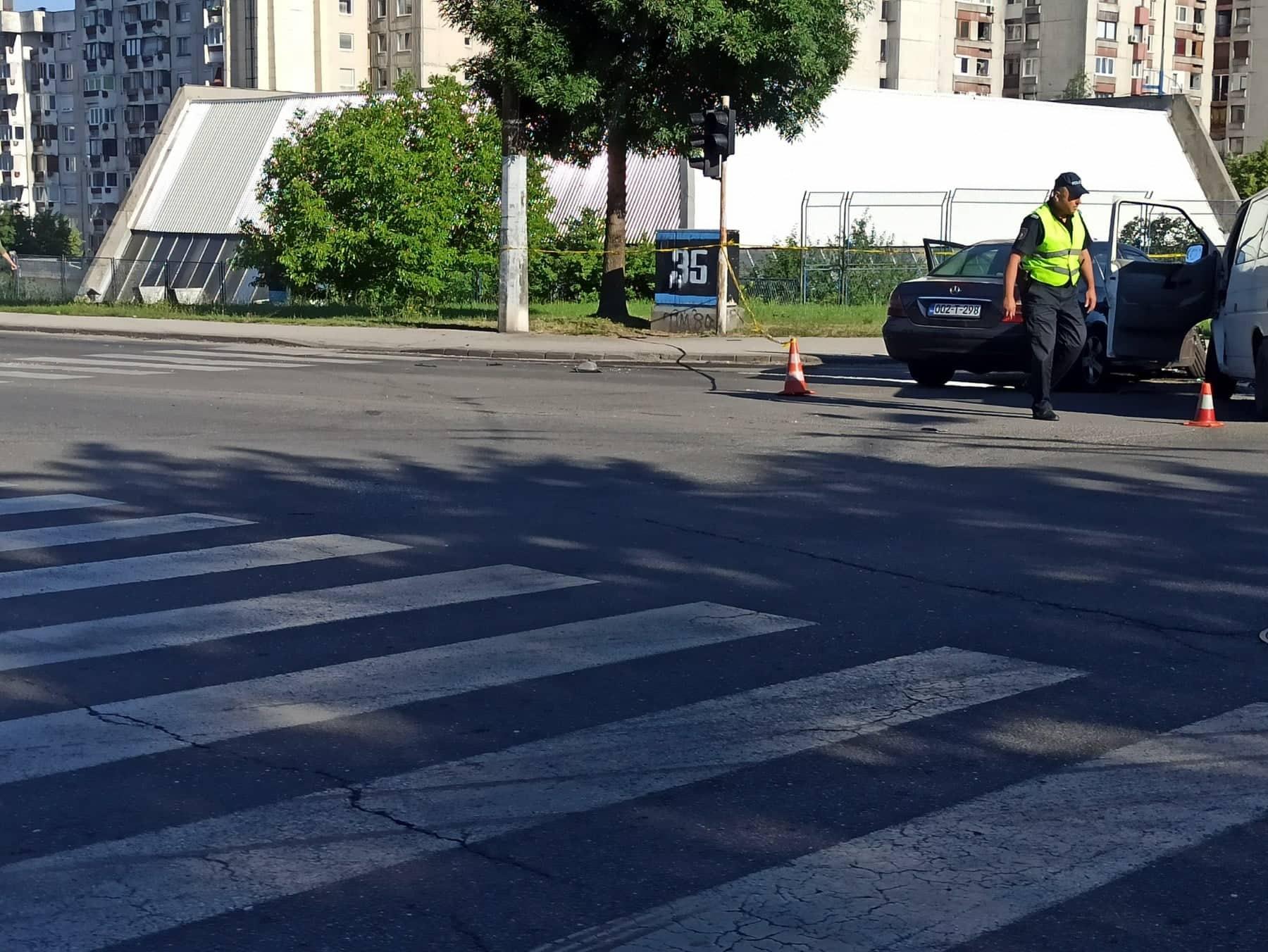 Policija na terenu - Avaz