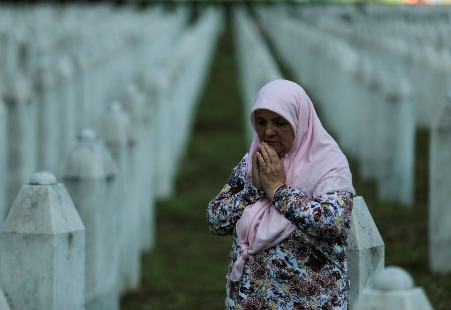 Da se nikad ne zaboravi i nikad nikom ne ponovi: Danas će u Srebrenici vječni smiraj naći 50 žrtava genocida