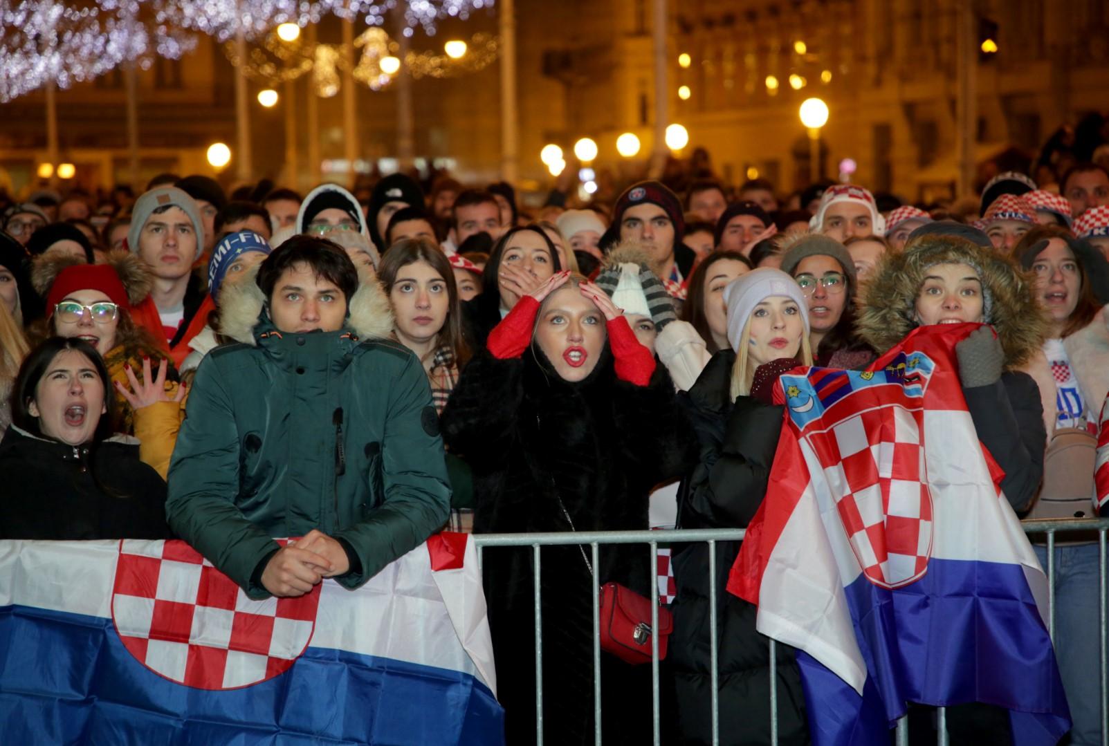 Bez slavlja i pjesme navijača u Zagrebu: Ostaje borba za treće mjesto i nada