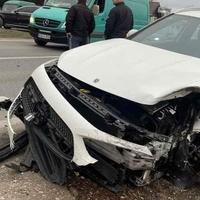 Udes na Magistralnom putu Tuzla - Sarajevo: Automobil završio pored ceste