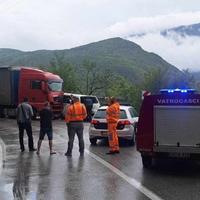 Epilog nesreće na cesti Jablanica - Prozor: Šestero povrijeđenih, jedna osoba zadobila teške tjelesne povrede