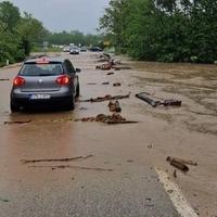 Rijeka Brezna se izlila kod Teslića