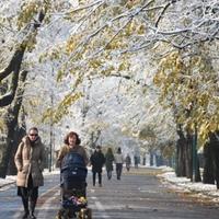 Umjereno do pretežno oblačno vrijeme, tokom dana razvredravanje