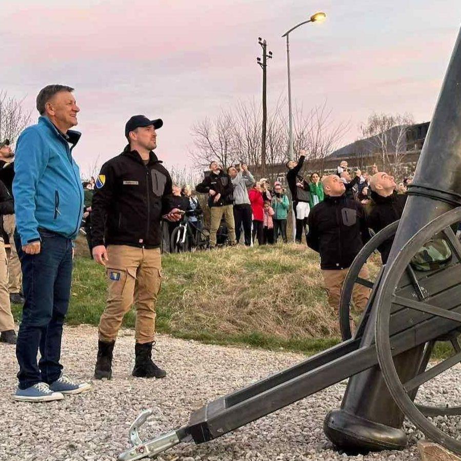 Kasumović pucnjem iz topa označio početak ramazana u Zenici