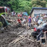 Filipine pogodio šesti tajfun u mjesec, najmanje 500.000 ljudi pobjeglo