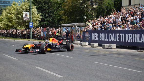 Red Bull Showrun - Avaz