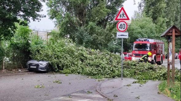 Nevrijeme pogodilo Zagreb - Avaz