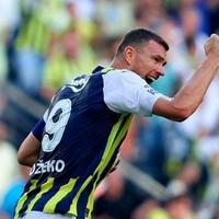 Džeko se oglasio: Porukom oduševio navijače Fenerbahčea