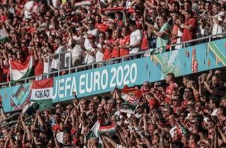 Mađari odgovorili UEFA-i: Dozvolit ćemo zastave Velike Mađarske na stadionima