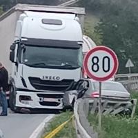 Dvije osobe povrijeđene u teškoj nesreći kod Žepča