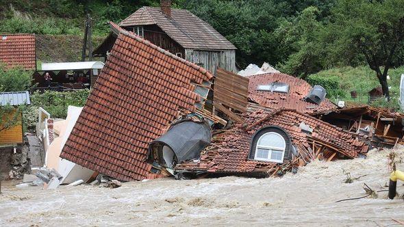 Poplave u Sloveniji - Avaz