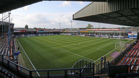 Kenilworth Road - Avaz