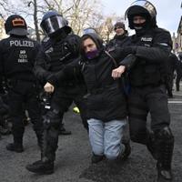 Protesti protiv AfD-a: Incident s policijskim psom naišao na oštre kritike javnosti