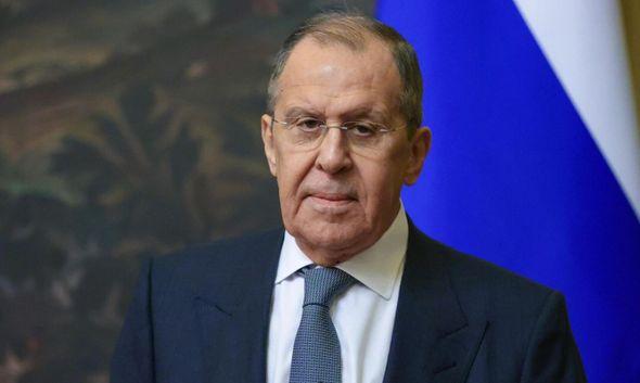 SERGEJ LAVROV - Avaz