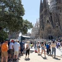 Barcelona povećava takse za turiste: "Moraju poštovati destinaciju na koju dolaze"