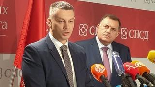 Dodik i Nešić optužuju SDS da su pod kontrolom stranaca