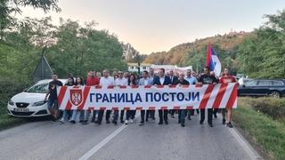 Protesti pristalica SNSD-a kod Doboja: "RS je uz predsjednika Dodika"