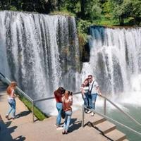 "Ljeto u Jajcu" uz koncerte, pozorišne igre, skokove s vodopada i Dane srednjovjekovlja