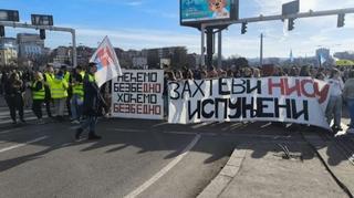 Studenti iz više dijelova Srbije treći dan hodaju ka Kragujevcu

