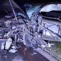 Sudarili se kamion i automobil: Putničko vozilo sletjelo u kanal