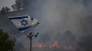 Požar izbio na sjeveru Izraela nakon raketnog napada iz Libana
