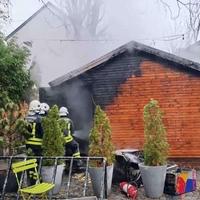 Izbio požar u zimskoj bašti kafića u centru Tuzle