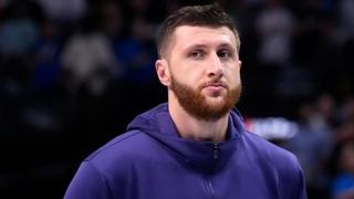 Nurkić ponovo bez minute na parketu, trener Finiksa govorio o njemu