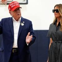 Donald Tramp glasao na Floridi: Pojavio se u društvu supruge Melanije