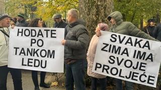 Protesti ispred Vlade KS: Građani Vogošće bez grijanja