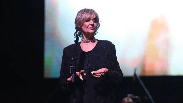 Lepa Lukić - Avaz