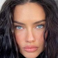 Adriana Lima je željela postati časna sestra: Veoma je religiozna