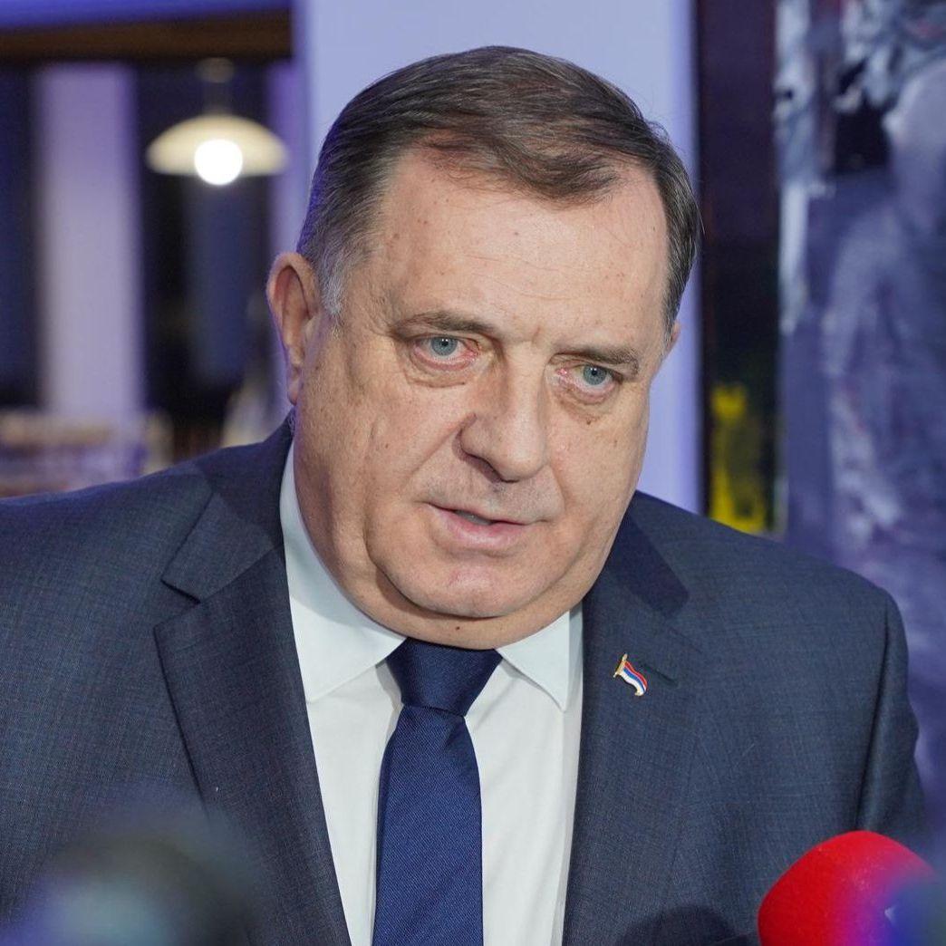 Dodik: Dočerti pokušava da mamuza mrtvog konja u BiH