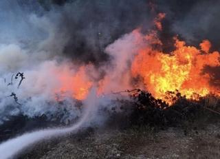 Na desetine intervencija u HNK, požar u Dobrom Selu nije ugašen