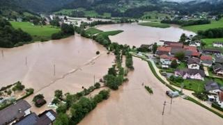 Četvrta žrtva nevremena u Sloveniji: Beživotno tijelo muškarca pronađeno na obali Save